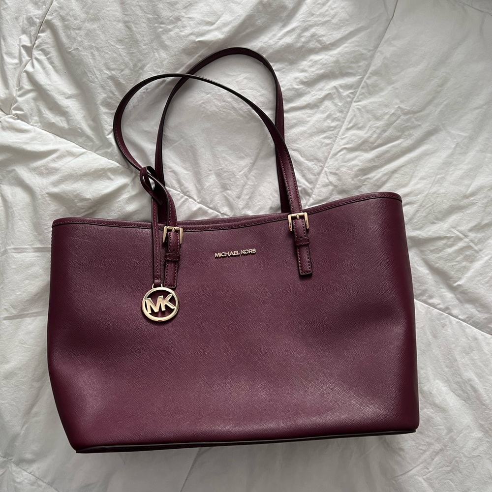 Michael Kors tote sized bag